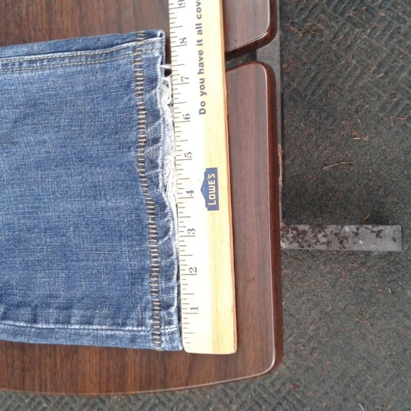 Levi Strauss distressed blue 34-32 - Picture 9 of 13